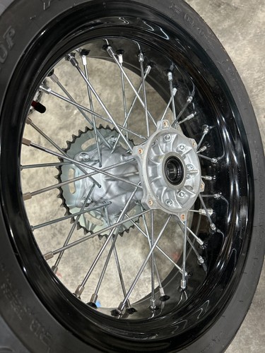 2024 drz400sm supermoto - drz400sm, black