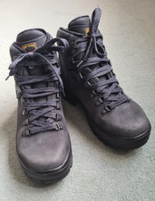 MEINDL Gore-Tex Vibram Soles -