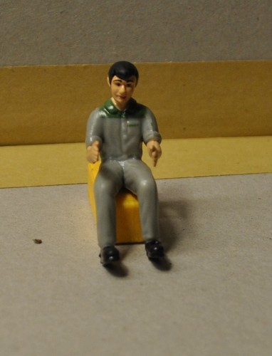Siku tractor driver - 1/32,