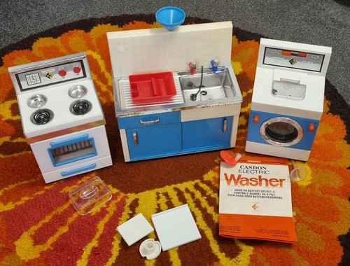 Vintage casdon kitchen - 3x,