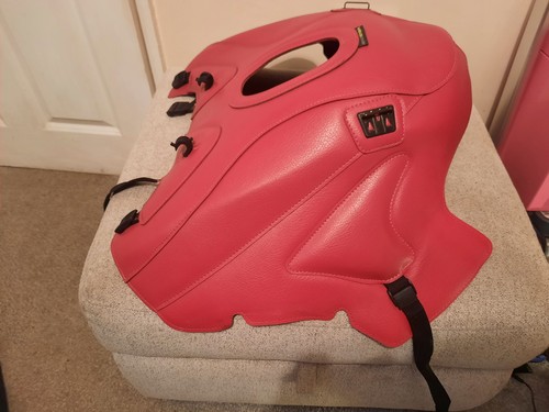 Genuine red bagster tank - red,