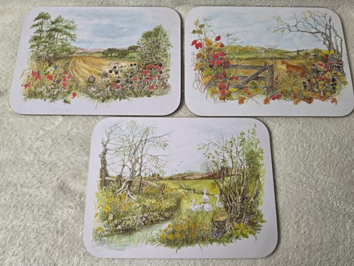 Vtg set melamine - of, 3