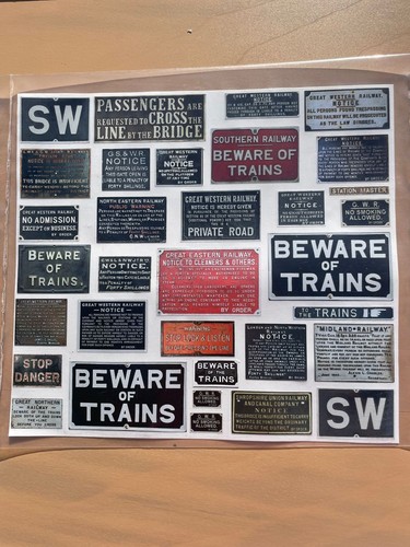 Railway notice signs - , g