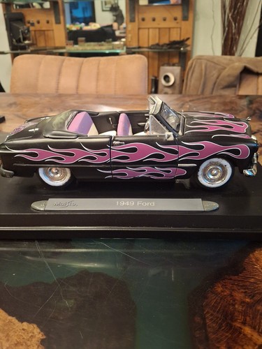 Scale ford diecast - ford,