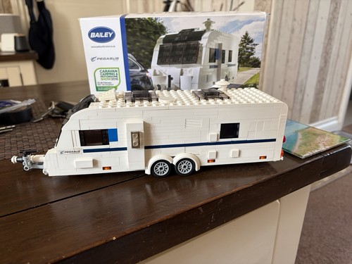 Lego bright bricks bailey - lego,