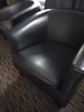 4 Seeter Settee Plus 2 Arm