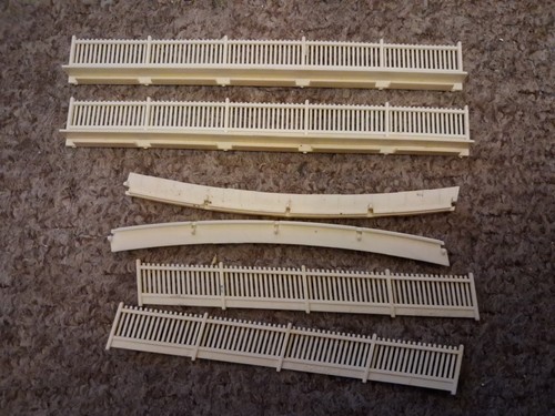 Hornby platform fencing r508 - platform,