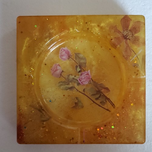 Handmade floral resin - handmade,