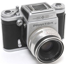 @ KW Praktisix 120 film camera