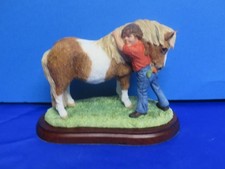 BORDER FINE ARTS  HAY  DAYS  "  LOVE  YOU  TOO "  HORSE/PONY