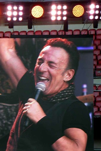 Bruce springsteen live - bruce, in