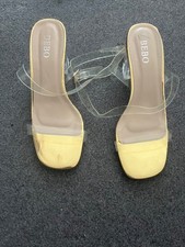 BEBO small block hell shoes. size 4. worn and in a very good condition