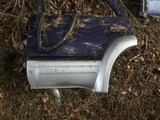 n/s/r  wheel door arch 3rd gen toyota hilux surf 3.0 kzn185  trim extension rear