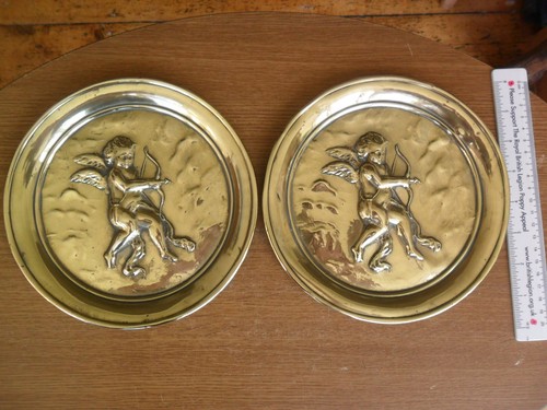 Vintage embossed round brass - vintage,