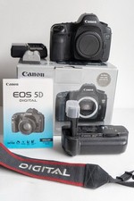 Canon EOS 5D 12.8MP DSLR
