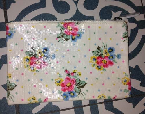 Cath kidston floral makeup bag - kidston,
