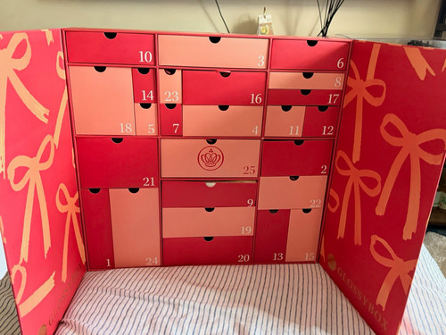 Glossybox drawer advent - 25,