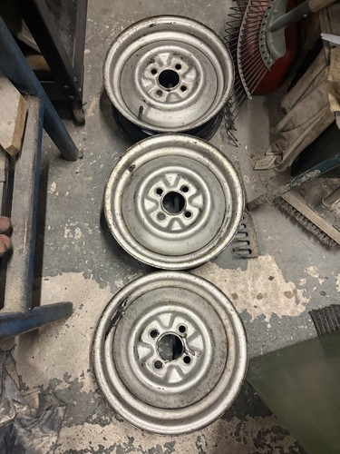 Wheel 145 r13 - x,