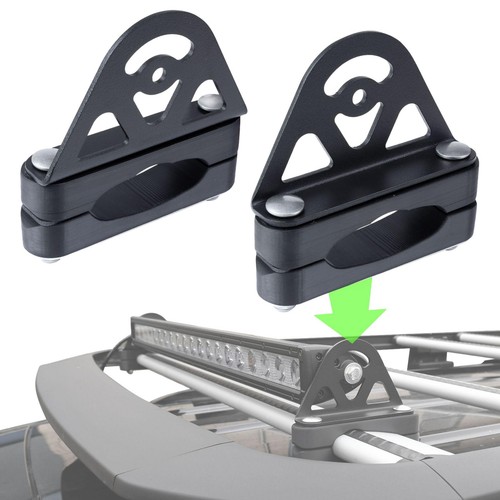 Light bar accessory mounts for