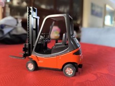 Lansing ( Linde brand ) SS8910 Wind Up forklift fork lift truck- New Unbox Mint 