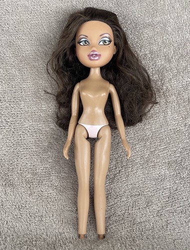 Bratz doll sleep over - bratz,
