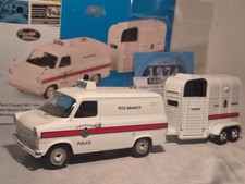 VANGUARDS 1:43 STRATHCLYDE DOG POLICE - FORD TRANSIT MkI & BOXED TRAILER VA06615