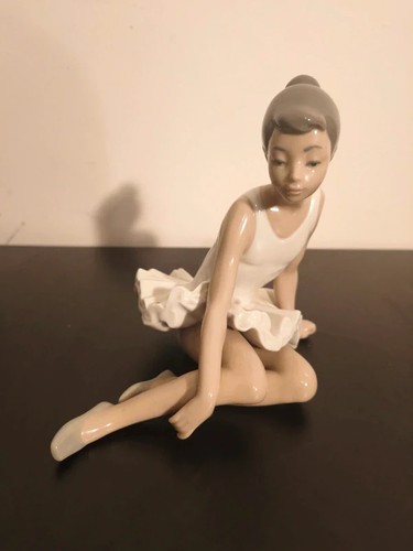 Lladro nao seated ballerina - nao,
