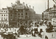 Piccadilly Circus 1921 -