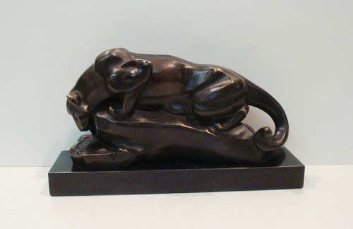 Statue cougar wildlife - statue,