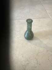 beautiful  ancient roman glass