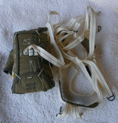 Did other parachute pack - /,