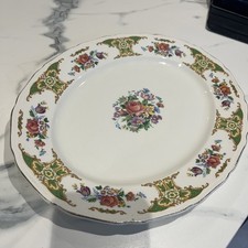 VTG  ROYAL SWAN ROSES OVAL