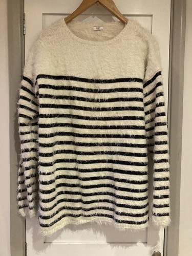 Black cream striped fluffy - black/cream,