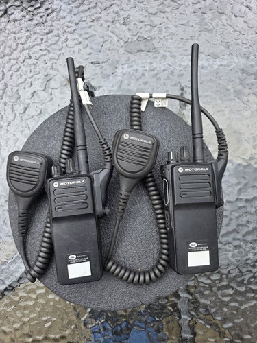 Motorola dp4400e two - dp4400e, way