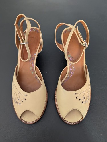 Clarks pale yellow leather - clarks,