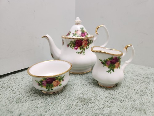 Royal albert old country roses - old,