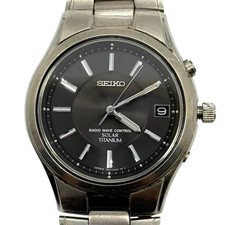 Seiko Titanium Analog Solar