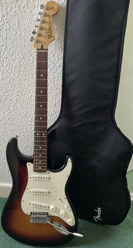 Fender standard stratocaster - standard,