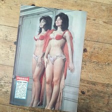 Parade Glamour Magazine Colour