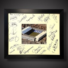 Everton FAREWELL Goodison Park  Framed Photo With Mount SIGNED BY 20 Plus  £199