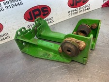 Pair of front cab mounts