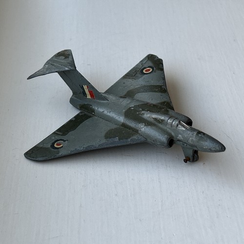 Dinky toys gloster javelin - gloster,