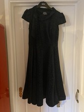 Hearts And Roses Bottle Green Dress Size 12/14 New Condition