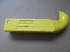 Genuine AXLA CBM Pickup Hook For Tractors With Pickup Hitch