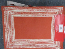 SET OF 4 TAPESTRY PLACE MATS