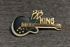 B.B. King - Gibson Custom Lucille Legacy Electric Guitar Ebony Black Lapel Pin