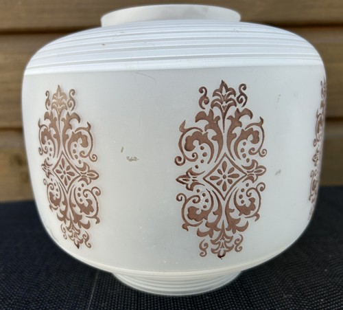 Vintage mid century white - mid,