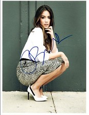 Chloe Bennet Signed