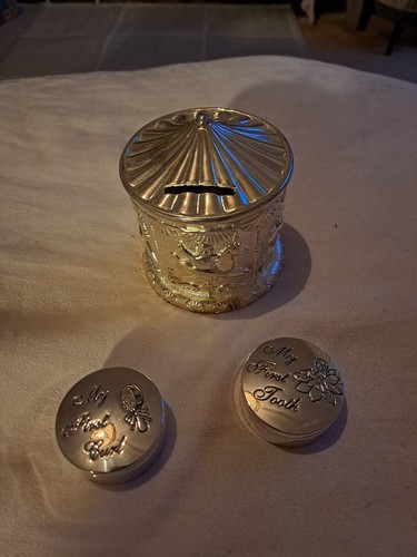 Silverplate carousel piggy - silverplate,