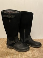 Ugg Black tall Suede and Leather Sheepskin Lined Boots